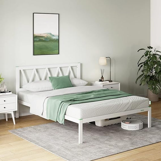 Tarima de cama con cabecera marca Novilla Queen en blanco