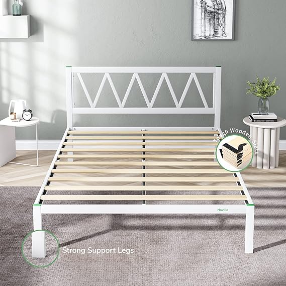 Tarima de cama con cabecera marca Novilla Queen en blanco